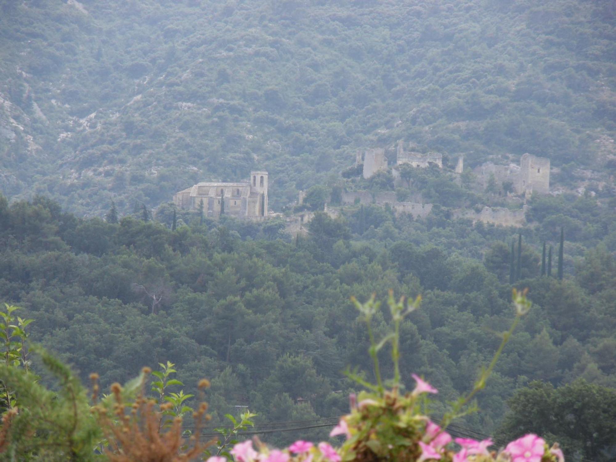 Le Jardin D'Ivana Chambres D'Hotes B&B Avec Piscine Chauffee Oppède Buitenkant foto