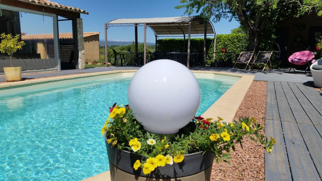 Le Jardin D'Ivana Chambres D'Hotes B&B Avec Piscine Chauffee Oppède Buitenkant foto