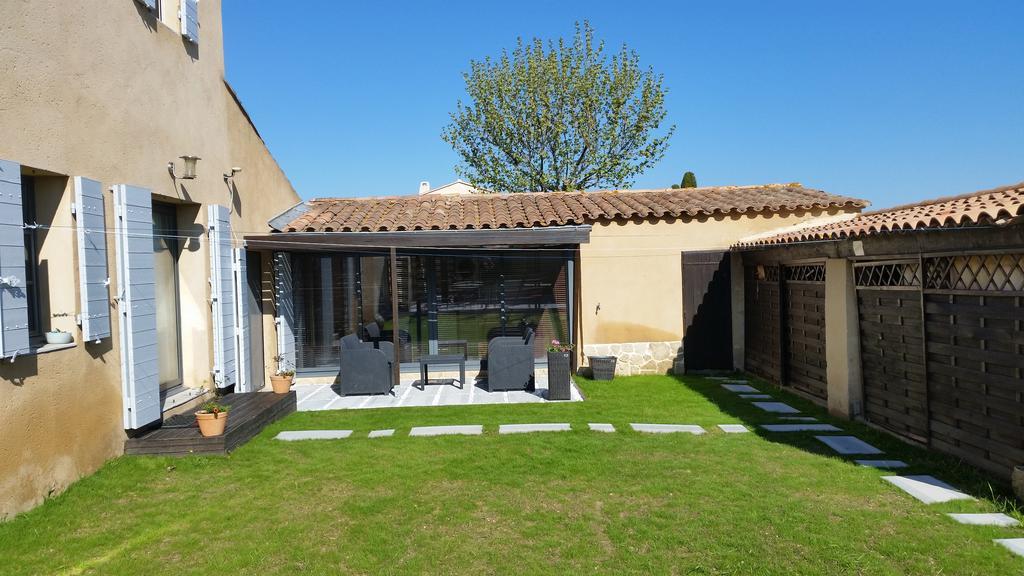 Le Jardin D'Ivana Chambres D'Hotes B&B Avec Piscine Chauffee Oppède Buitenkant foto